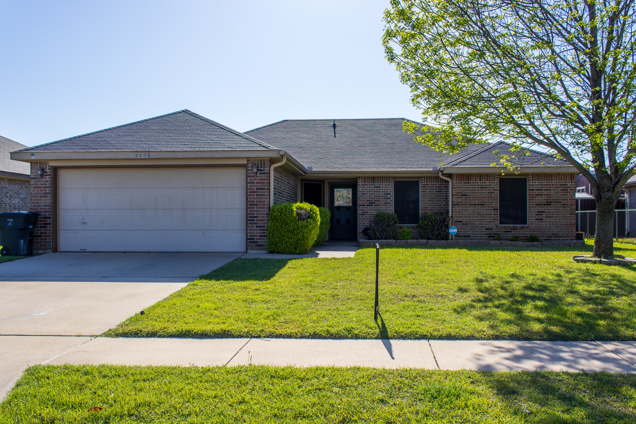 4406 Bowles Drive