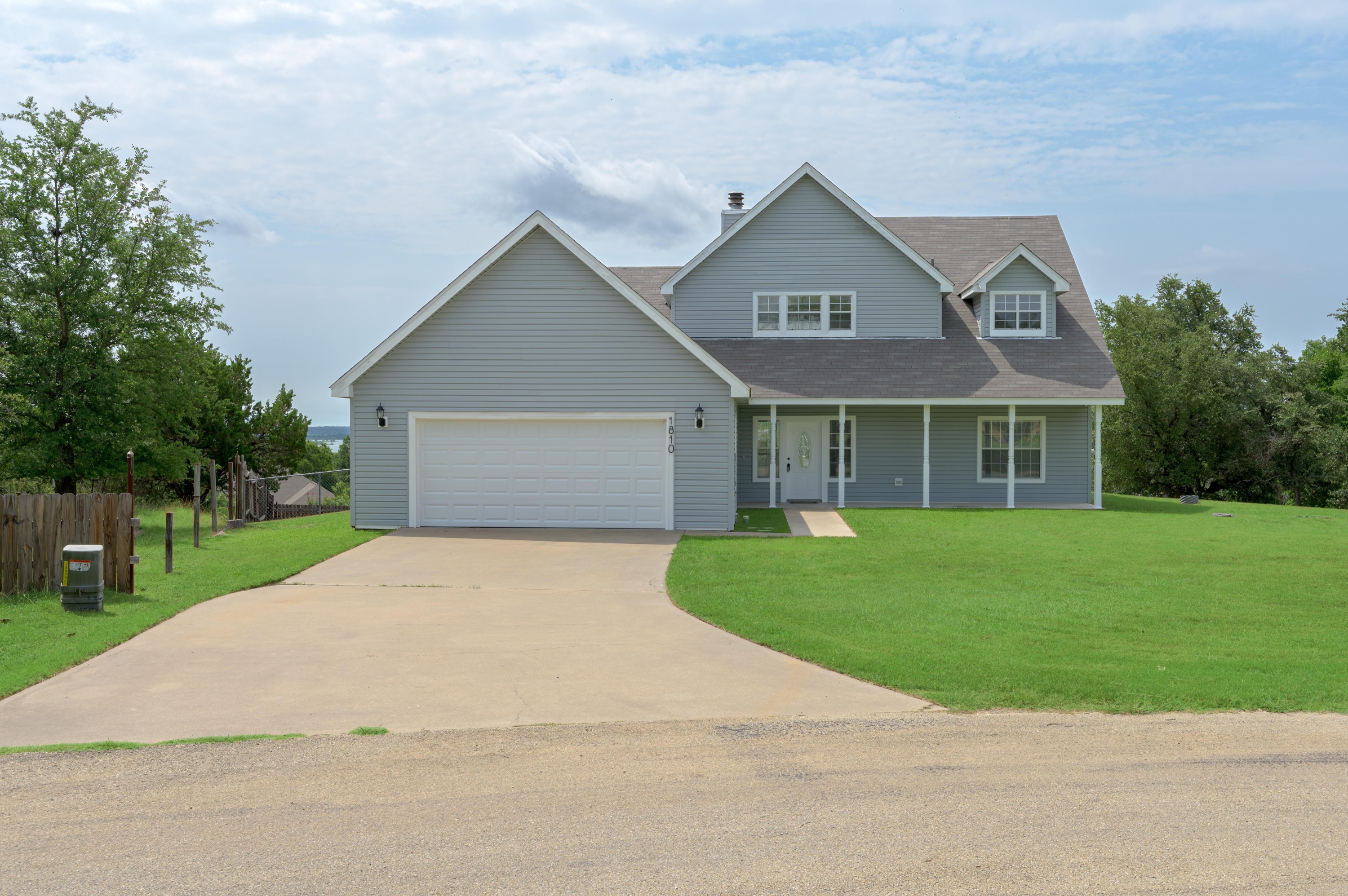 1810 Mesa Oaks