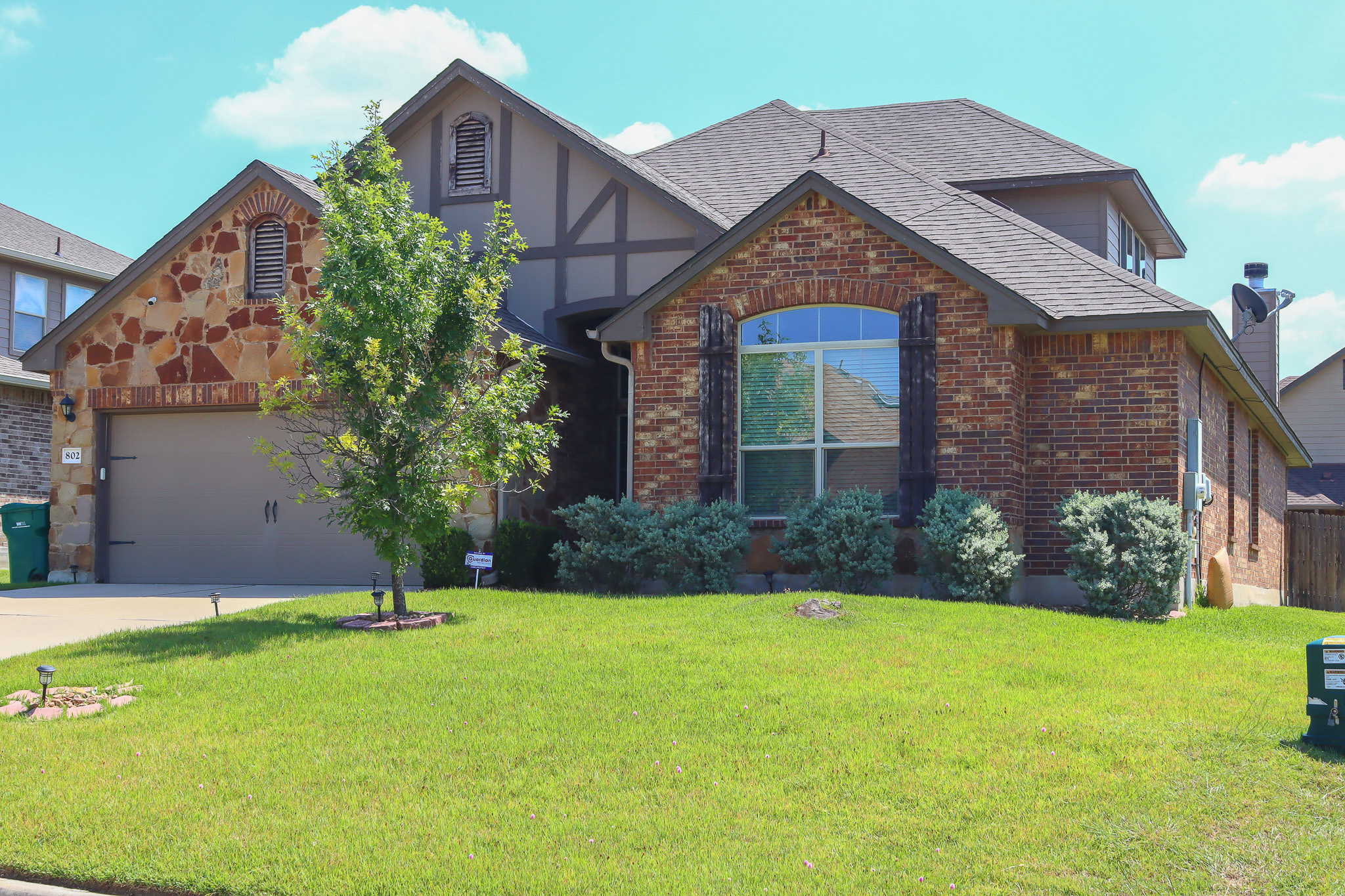 Property thumbnail image